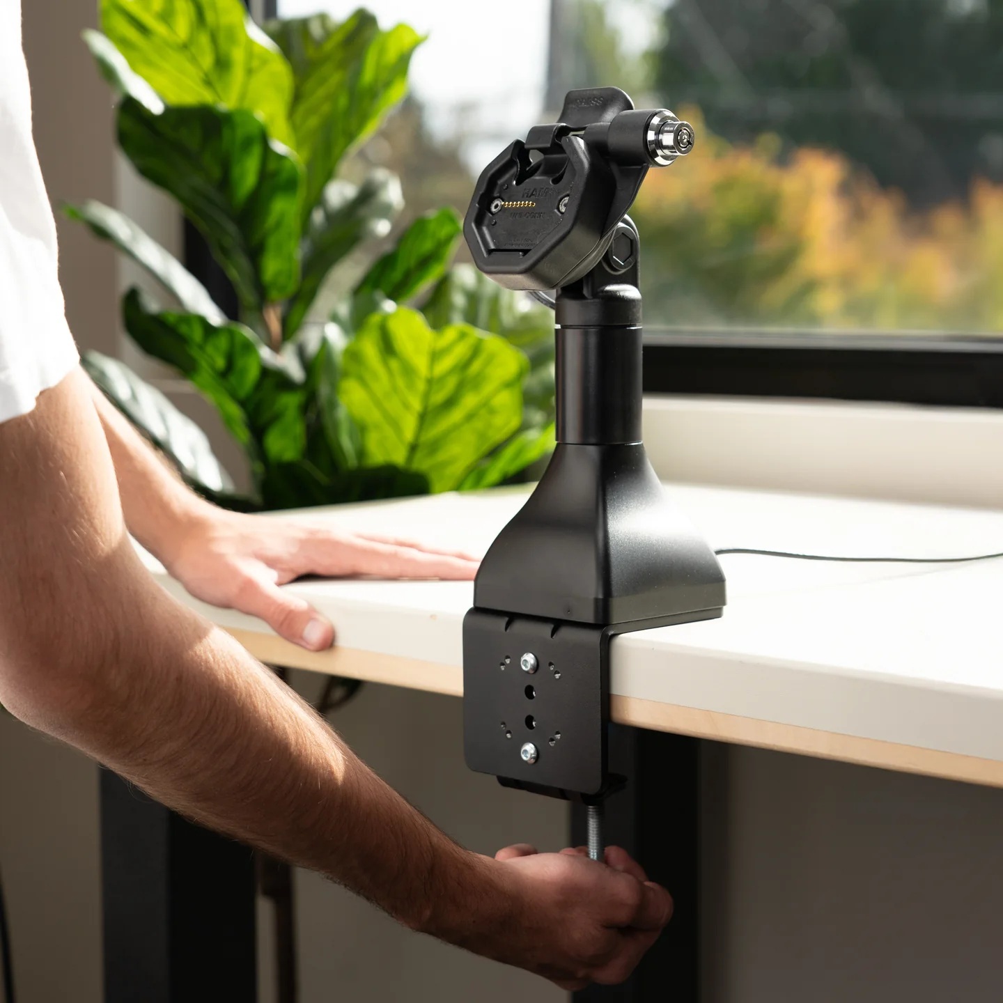 RAM-CC1U RAM® Heavy Duty C-Klemmbasis für GDS Pedestal Docks & Round Base-Haltearmsysteme 6